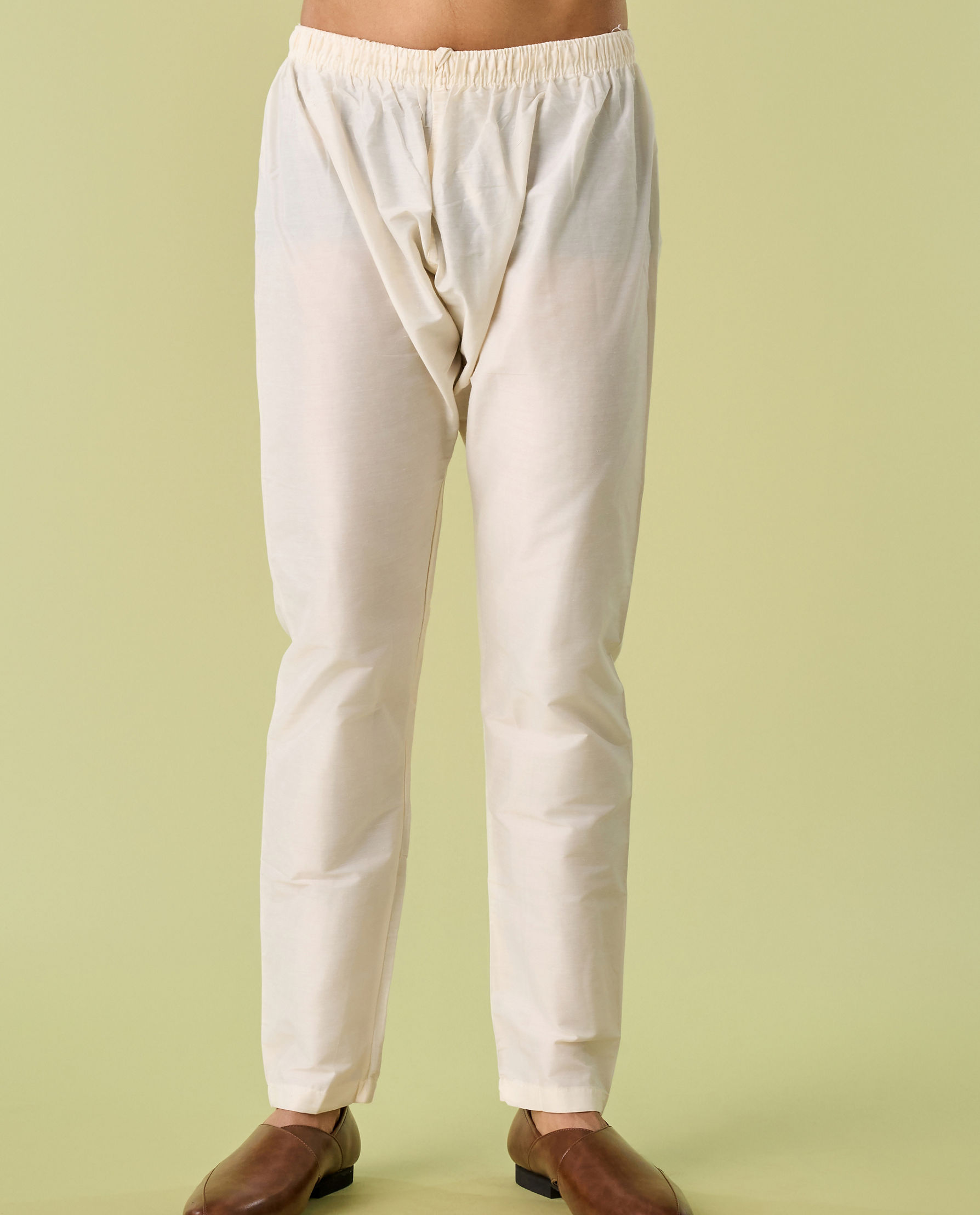 Diwas Men Black Viscose Kurta Pajama