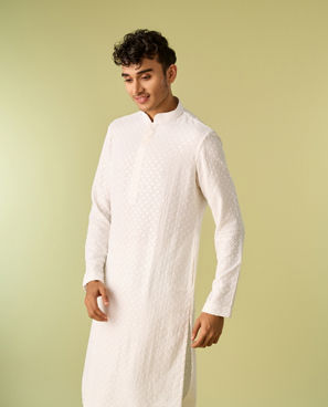 Diwas Men Glistening White Viscose Kurta Pajama