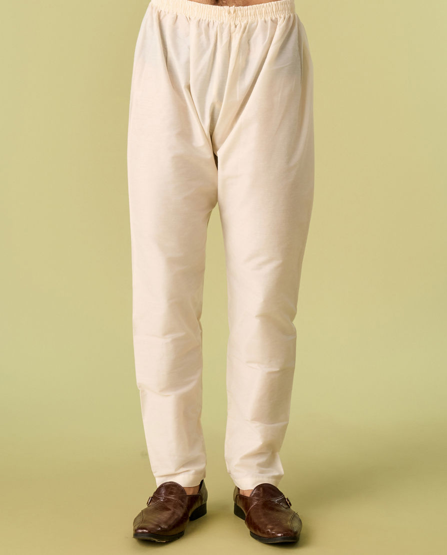 Diwas Men Dark Blue Festive Kurta Pajama