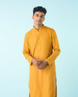 Diwas Men Mustard Mosaic Kurta Pajama