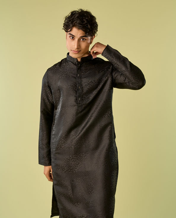 Diwas Men Black Elegance Kurta Pajama