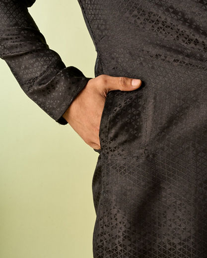 Diwas Men Black Elegance Kurta Pajama