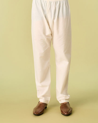 Diwas Men Graceful Olive Green Kurta Pajama
