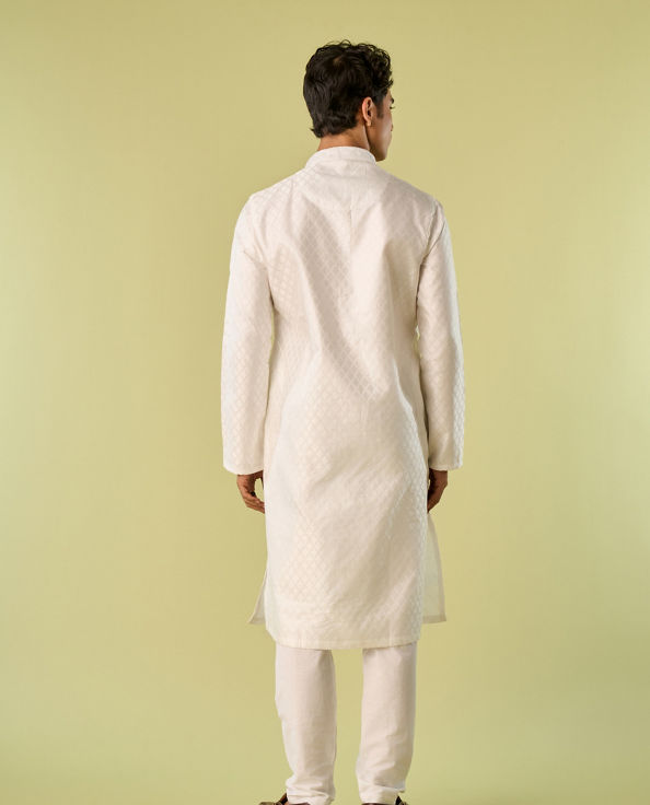 Diwas Men Regal White Kurta Pajama Set