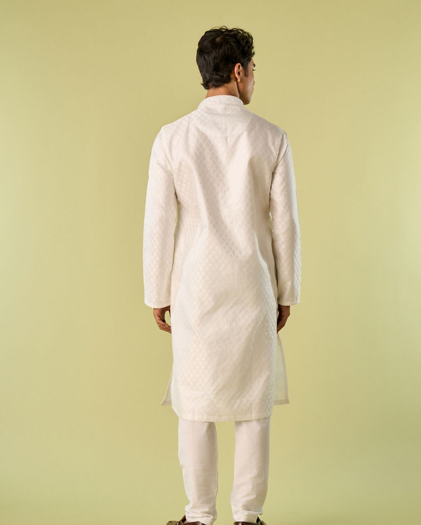 Diwas Men Regal White Kurta Pajama Set