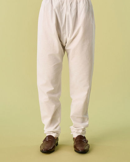 Diwas Men Regal White Kurta Pajama Set