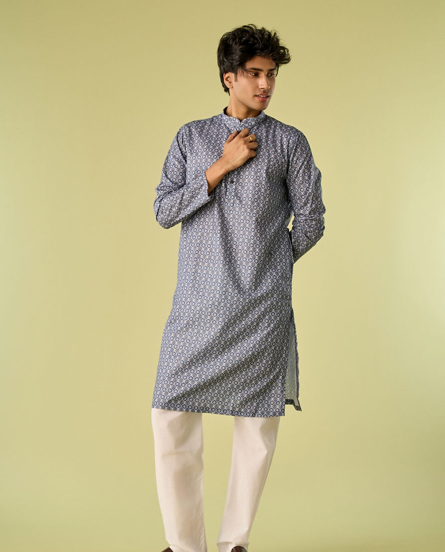 Diwas Men Blue Royalty Kurta Pajama