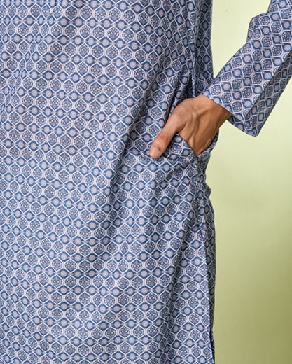 Diwas Men Blue Royalty Kurta Pajama