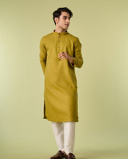 Diwas Men Mehndi Green Elegance Kurta Pajama