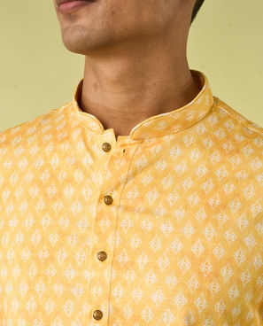 Diwas Men Sunshine Yellow Blended Cotton Kurta Pajama