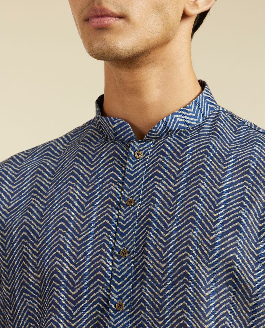 Diwas Men Oxford Blue Chevron Printed Kurta Pajama