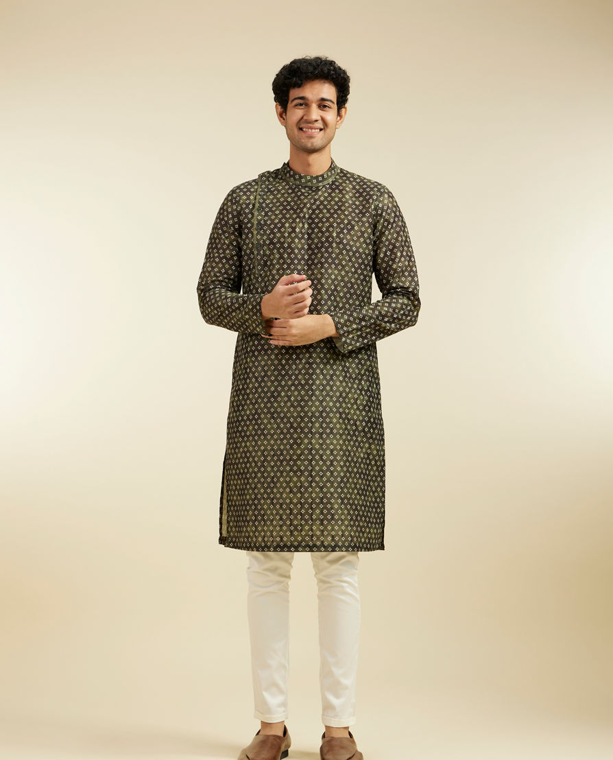Diwas Men Bottle Green Bandhani Printed Angrakha Style Kurta Pajama