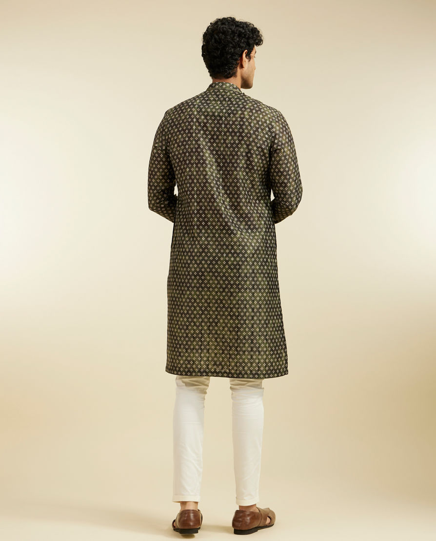 Diwas Men Bottle Green Bandhani Printed Angrakha Style Kurta Pajama