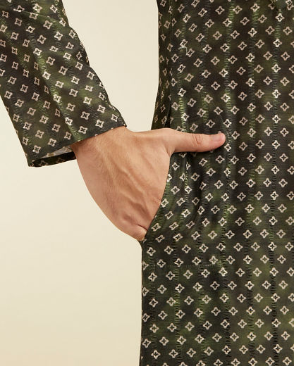 Diwas Men Bottle Green Bandhani Printed Angrakha Style Kurta Pajama