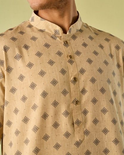 Diwas Men Fawn Elegance Kurta Pajama