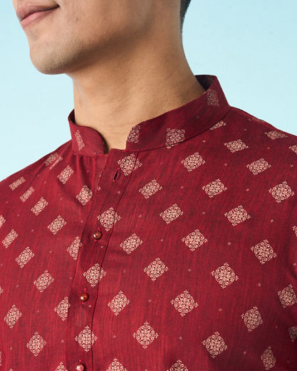 Diwas Men Maroon Majesty Kurta Pajama