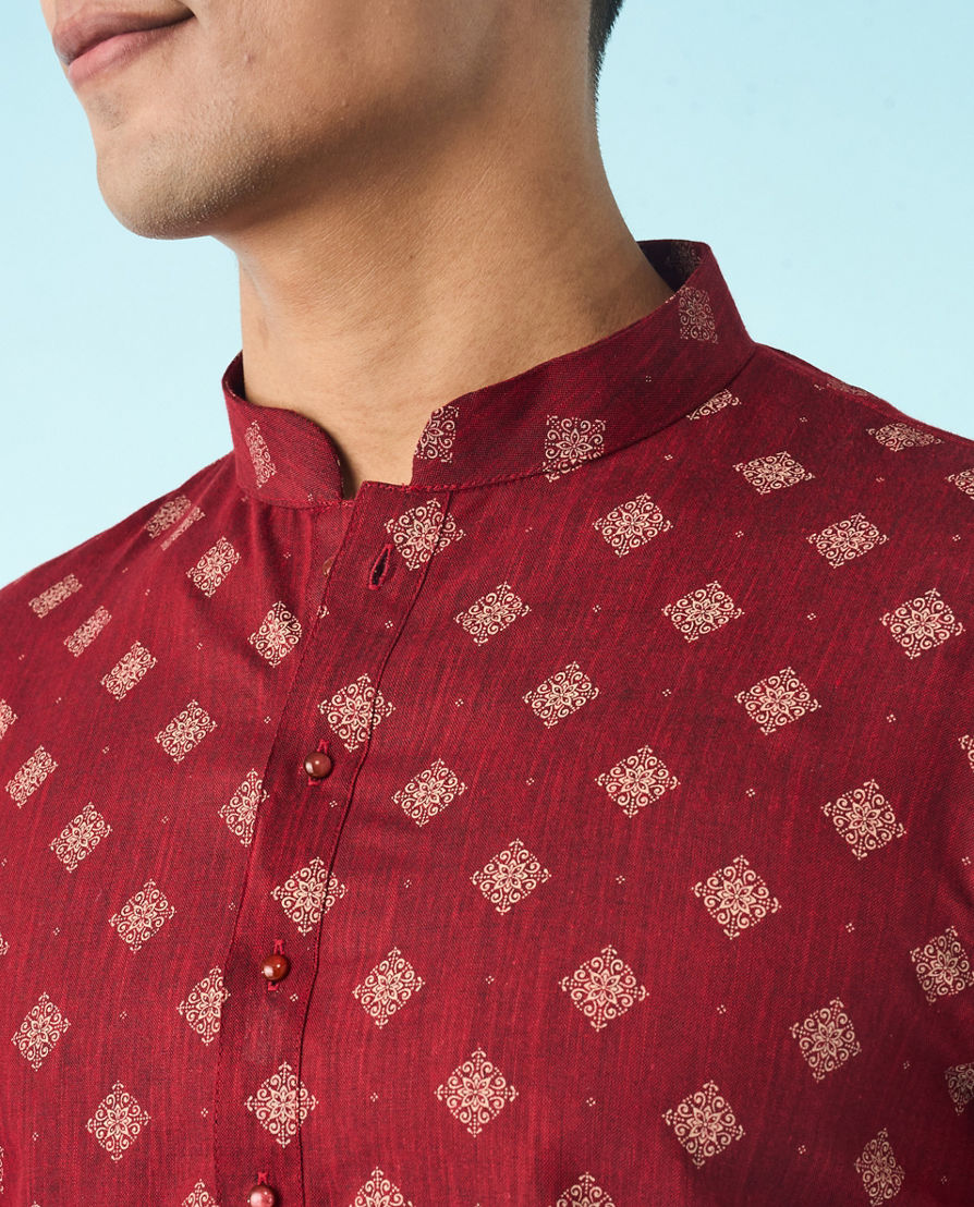 Diwas Men Maroon Majesty Kurta Pajama