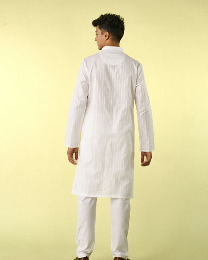 Diwas Men Elegant White Cotton Kurta Pajama