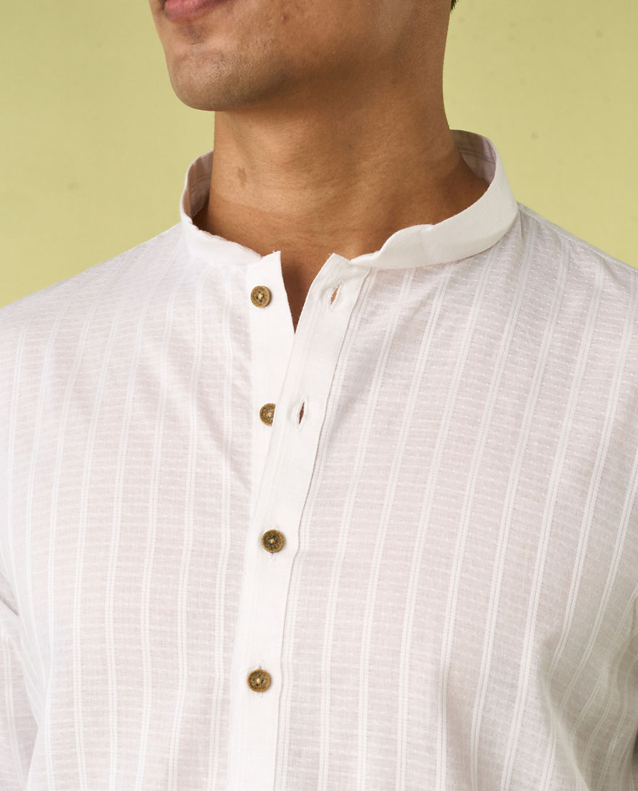 Diwas Men Elegant White Cotton Kurta Pajama