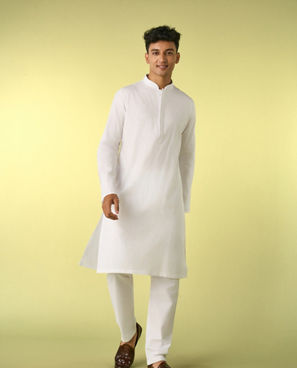 Diwas Men Radiant White Cotton Kurta Pajama
