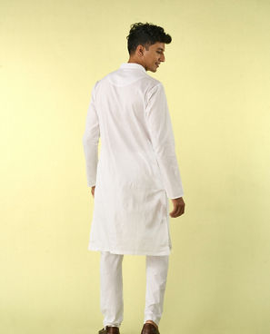 Diwas Men Radiant White Cotton Kurta Pajama