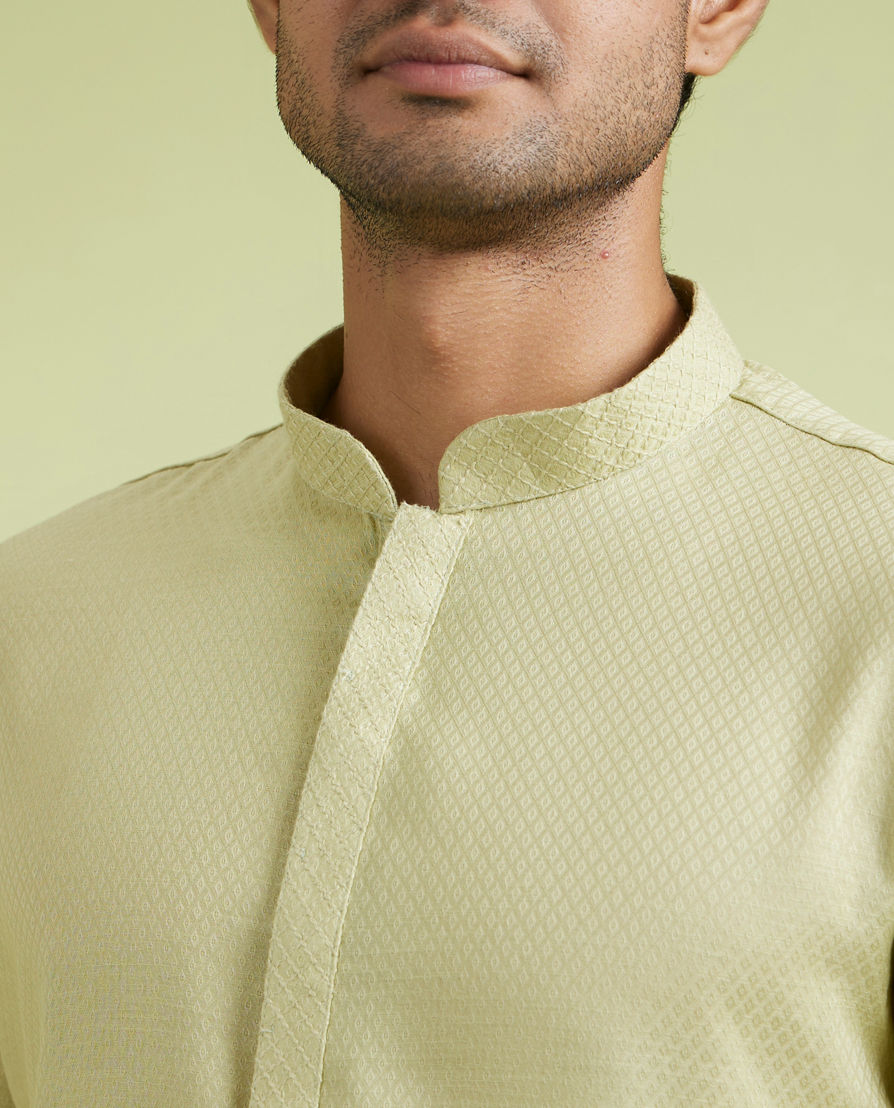 Diwas Men Enchanting Green Cotton Kurta Pajama