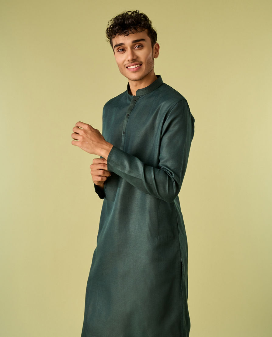 Diwas Men Dark Green Elegance Kurta Pajama