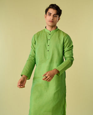 Diwas Men Light Mid Green Cotton Curated Kurta Pajama