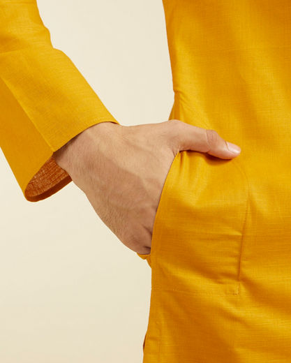 Diwas Men Mustard Yellow Plain Kurta Pajama With Embroidered Collar