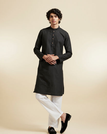 Diwas Men Spellbinding Black Kurta and Pajama Set