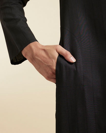 Diwas Men Spellbinding Black Kurta and Pajama Set