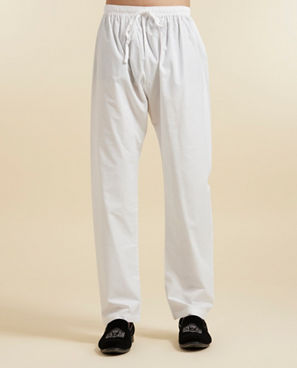 Diwas Men Spellbinding Black Kurta and Pajama Set