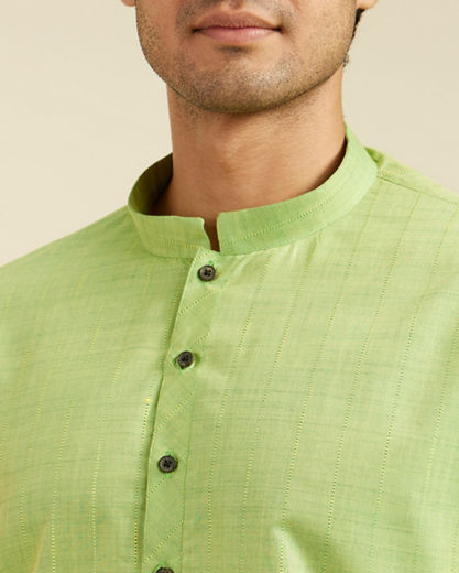 Diwas Men Soft Green Linear Self Striped Kurta Pajama