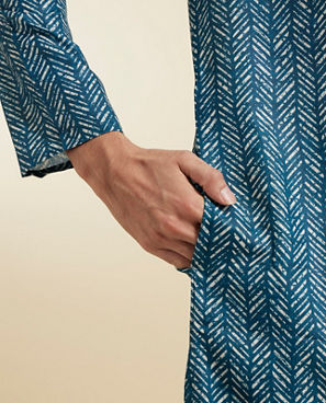 Diwas Men Radiant Teal Green Kurta Pajama