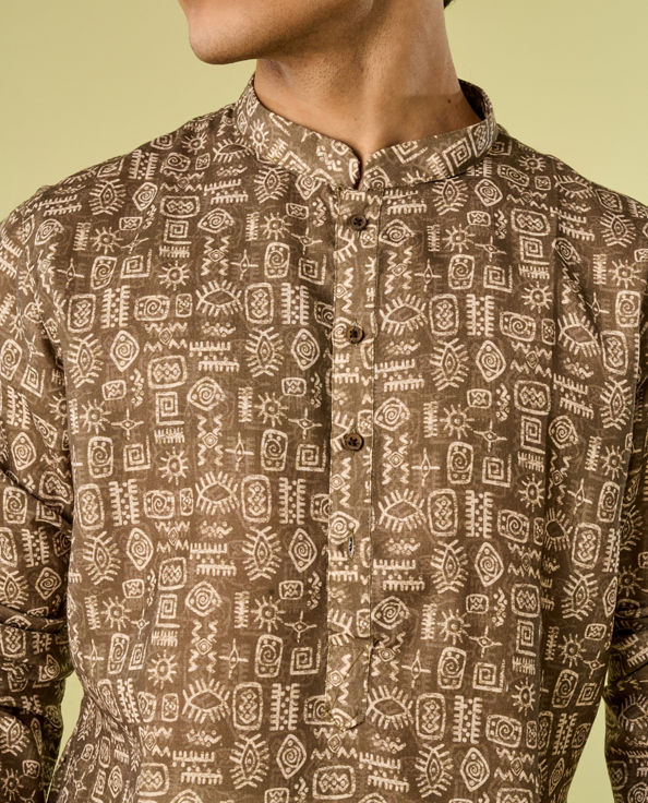 Diwas Men Soothing Olive Green Kurta Pajama