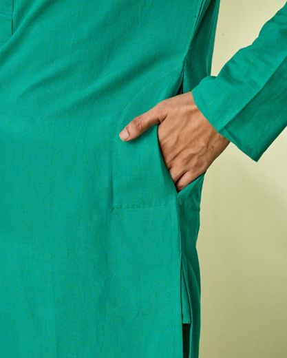 Diwas Men Teal Green Vibrance Kurta Pajama