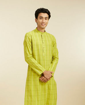 Diwas Men Soft Green Windowpane Checks Patterned Kurta Pajama