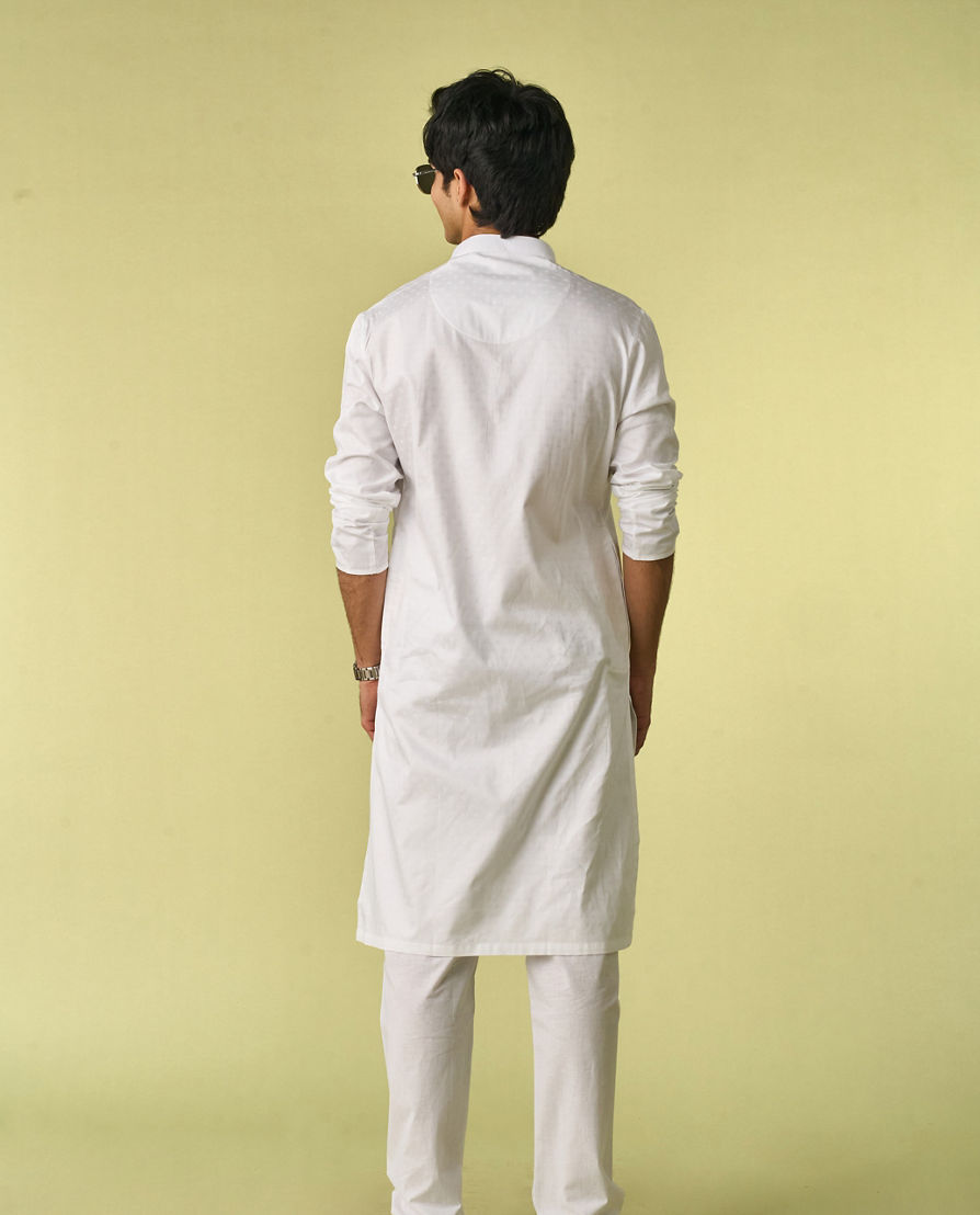 Diwas Men Classic White Cotton Kurta Pajama