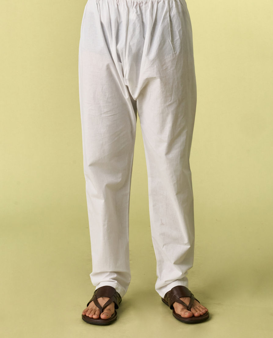 Diwas Men Classic White Cotton Kurta Pajama
