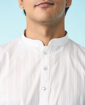 Diwas Men White Elegance Kurta Pajama