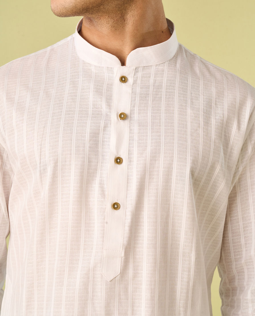 Diwas Men Pristine Elegance White Kurta Pajama