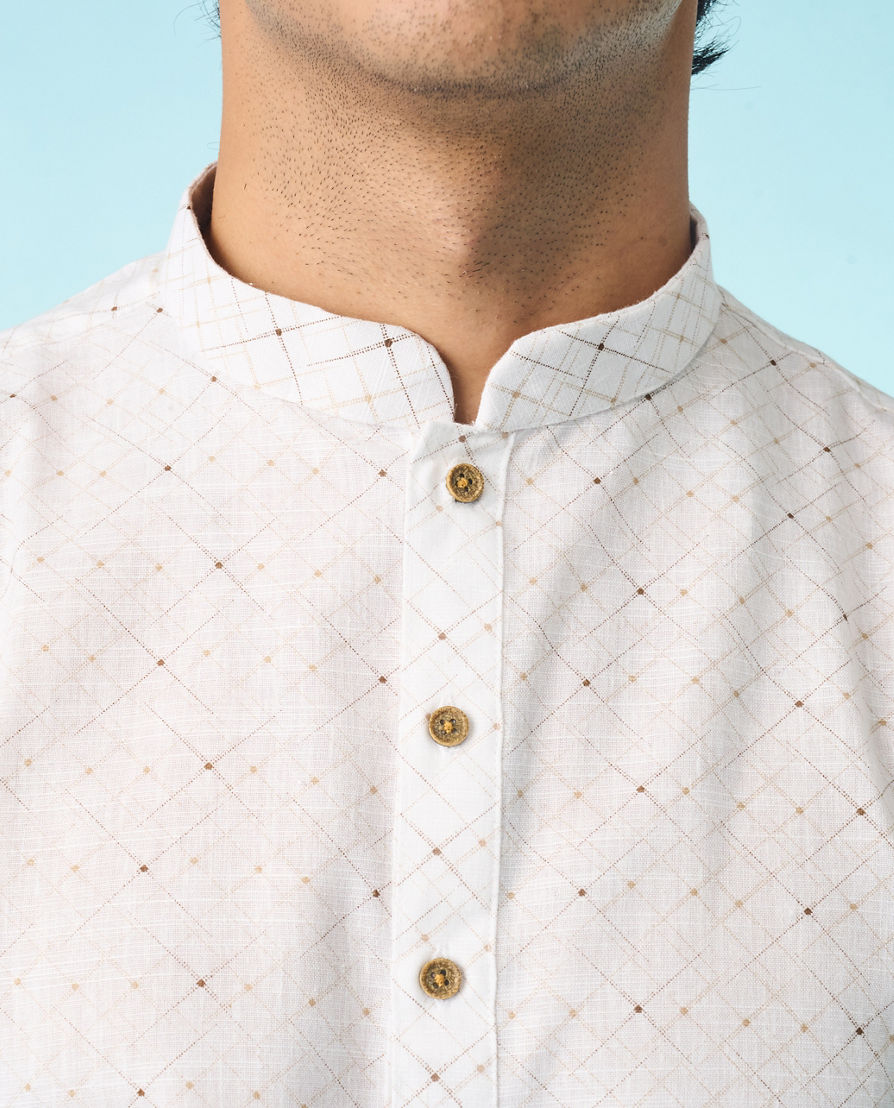 Diwas Men Warm White Elegance Kurta Pajama