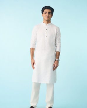 Diwas Men Warm White Elegance Kurta Pajama