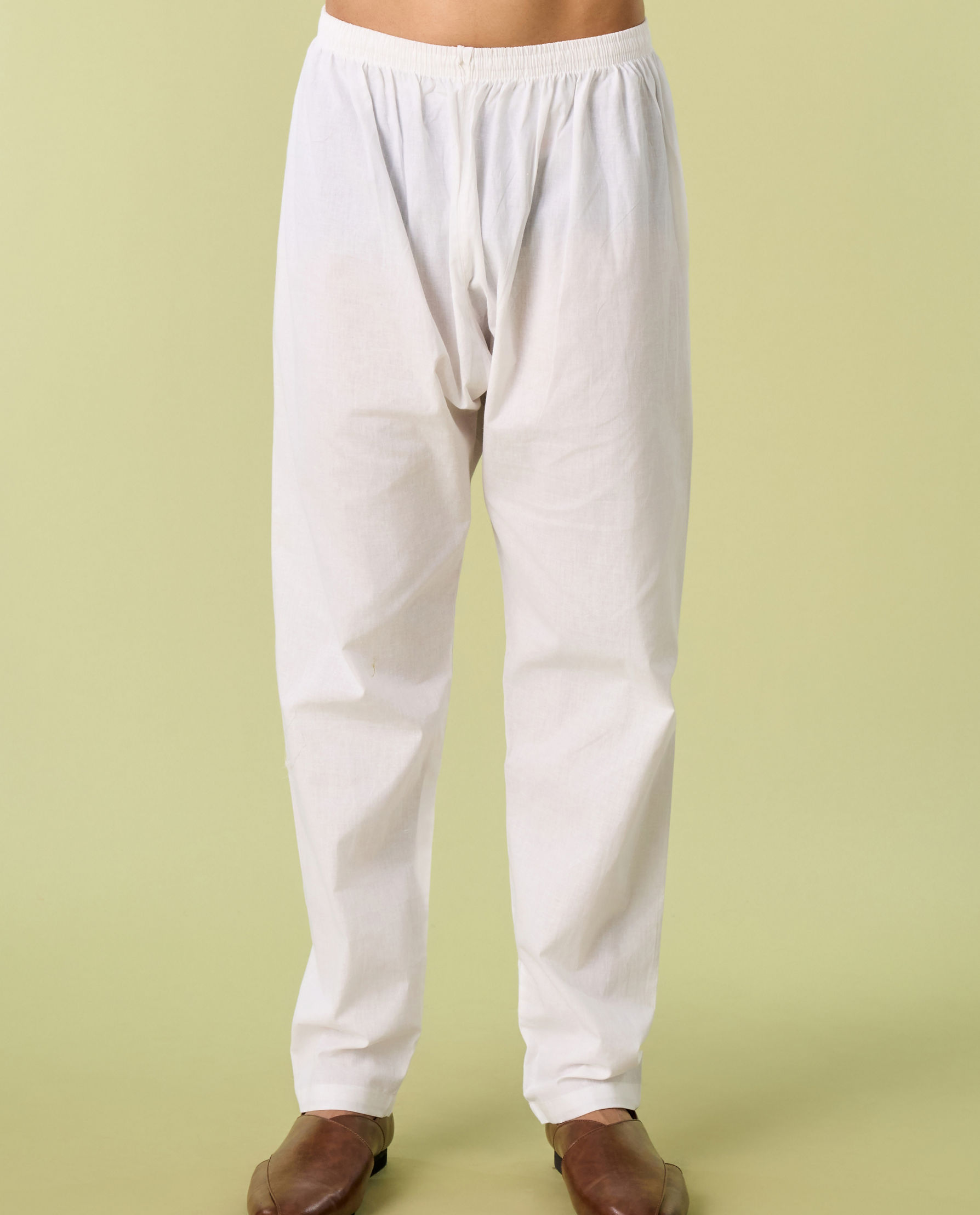 Diwas Men Warm White Elegance Kurta Pajama