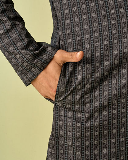 Diwas Men Sublime Black Kurta Pajama