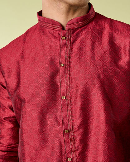 Diwas Men Maroon Kurta Pajama