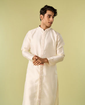 Diwas Men Elegant Warm White Kurta Pajama