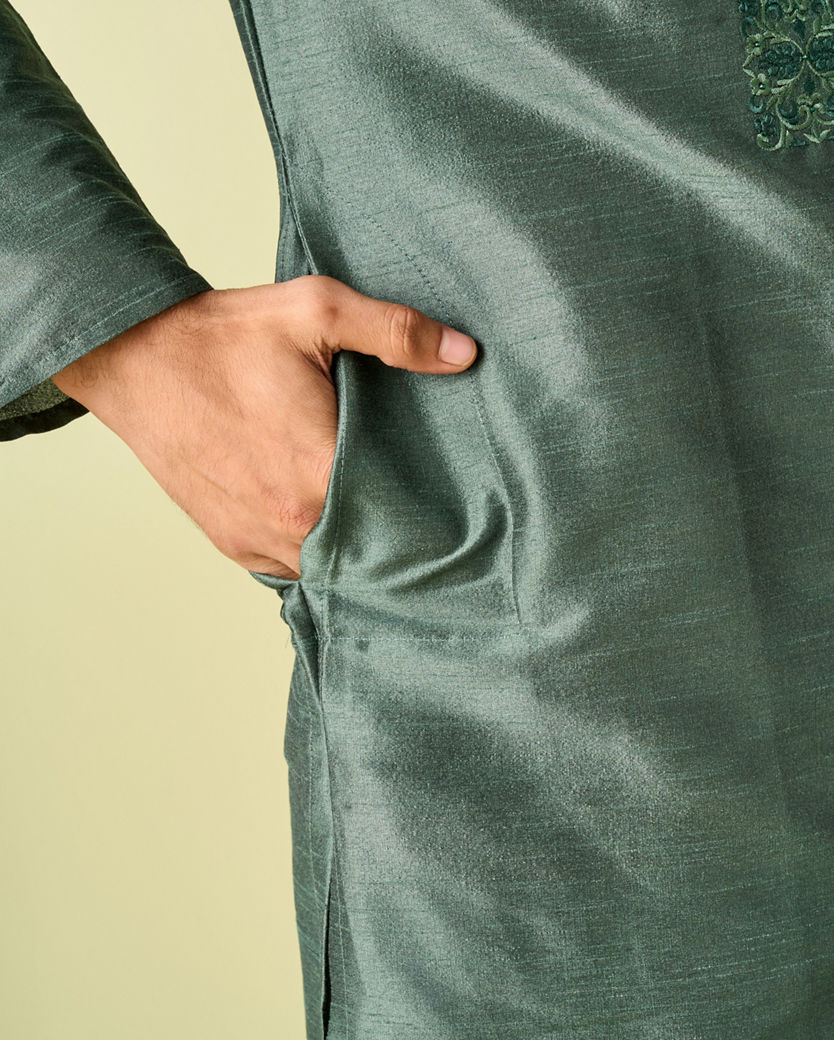 Diwas Men Emerald Elegance Kurta Pajama