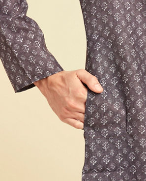 Diwas Men Brown Elegance Kurta Pajama