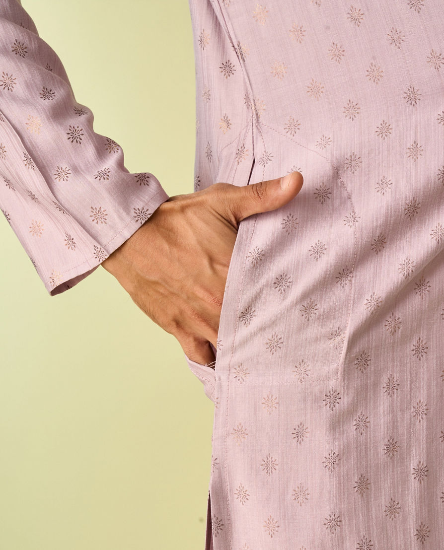 Diwas Men Lustrous Lilac Kurta Pajama